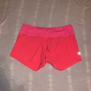 LULU LEMON PINK SHORTS! LIKE NEW!